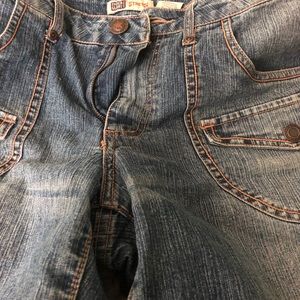 Woman’s capris size 12 Faded Glory